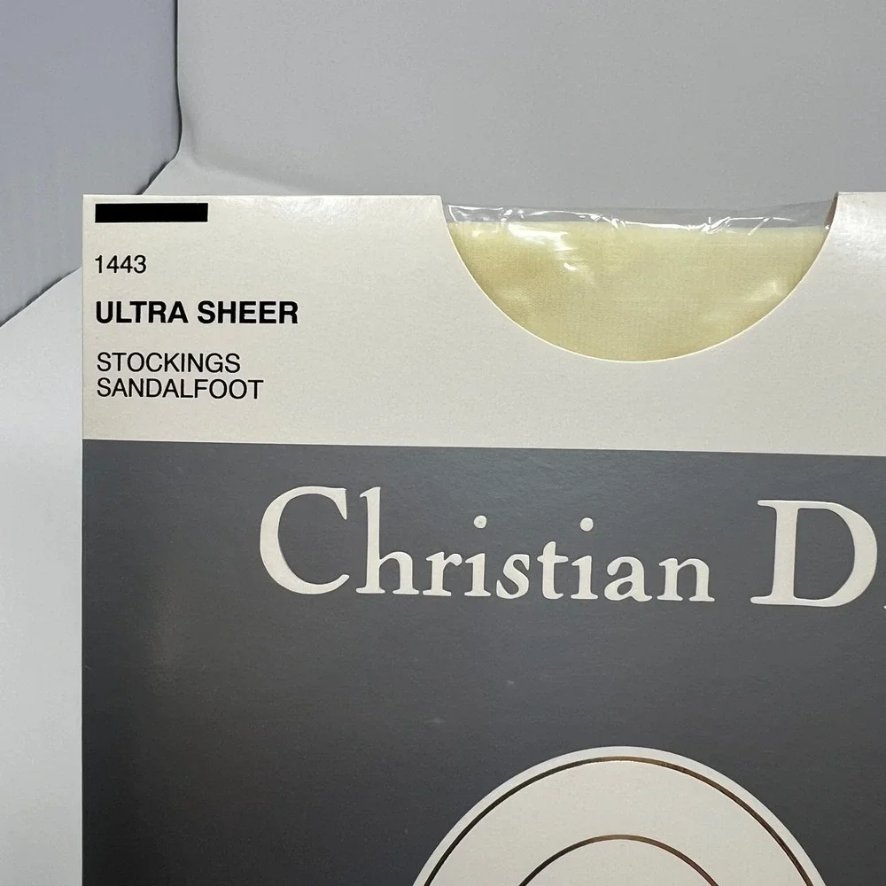 VTG Christian Dior 1443 Ultra Sheer Stockings Sandalfoot Alabaster M 10 NOS